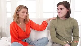 سكس امهات - صديقت أمي تلمحلي عشان نعمل سكس xlxx